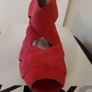 DKNY Red Wedge Sandal NIB 7